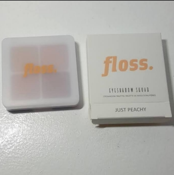 Floss Eyeshadow Squad Palette in Just Peachy - Picture 2 of 3
